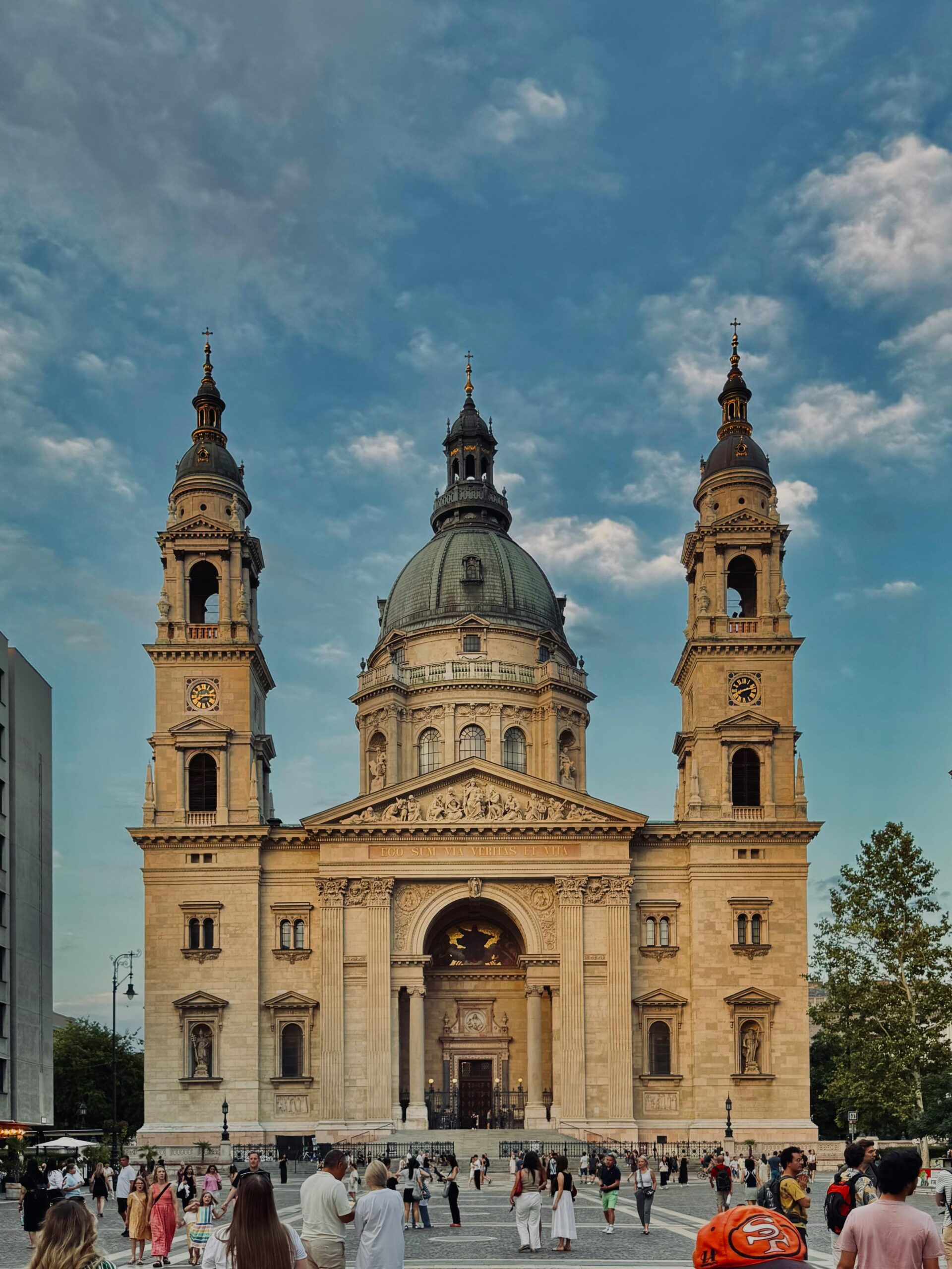 Basílica de San Esteban: Entrada sin colas