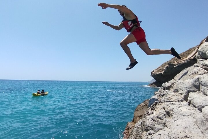 Rutas en Kayak por las Calas de Villajoyosa