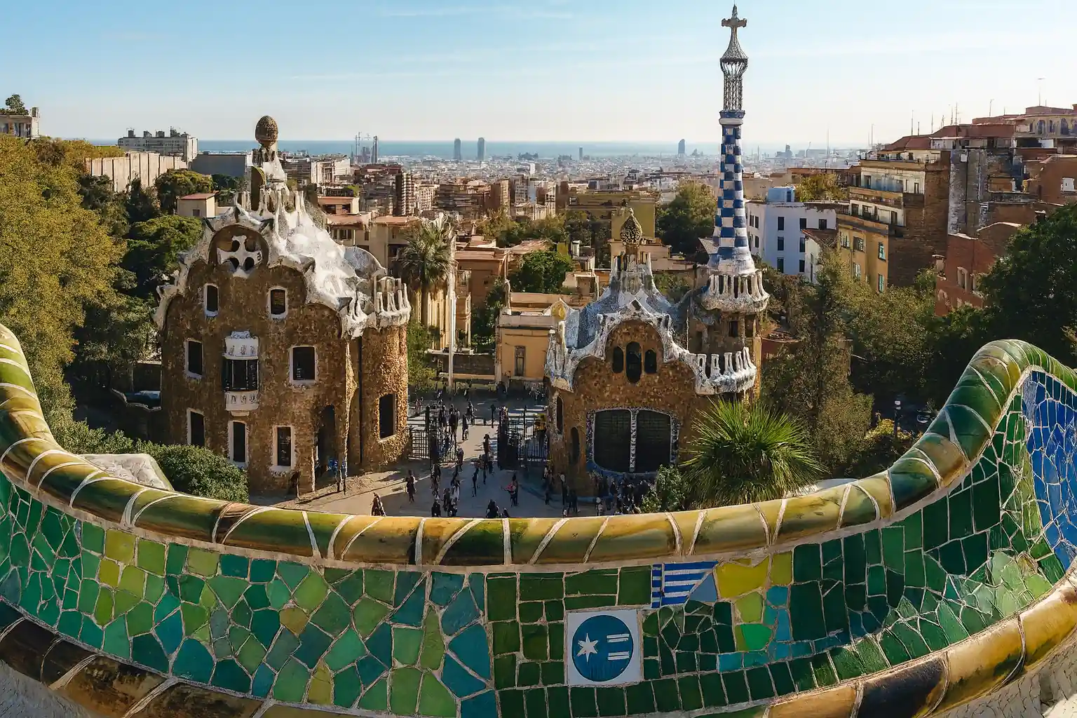 Park Güell, Barcelona — trencadís y vistas